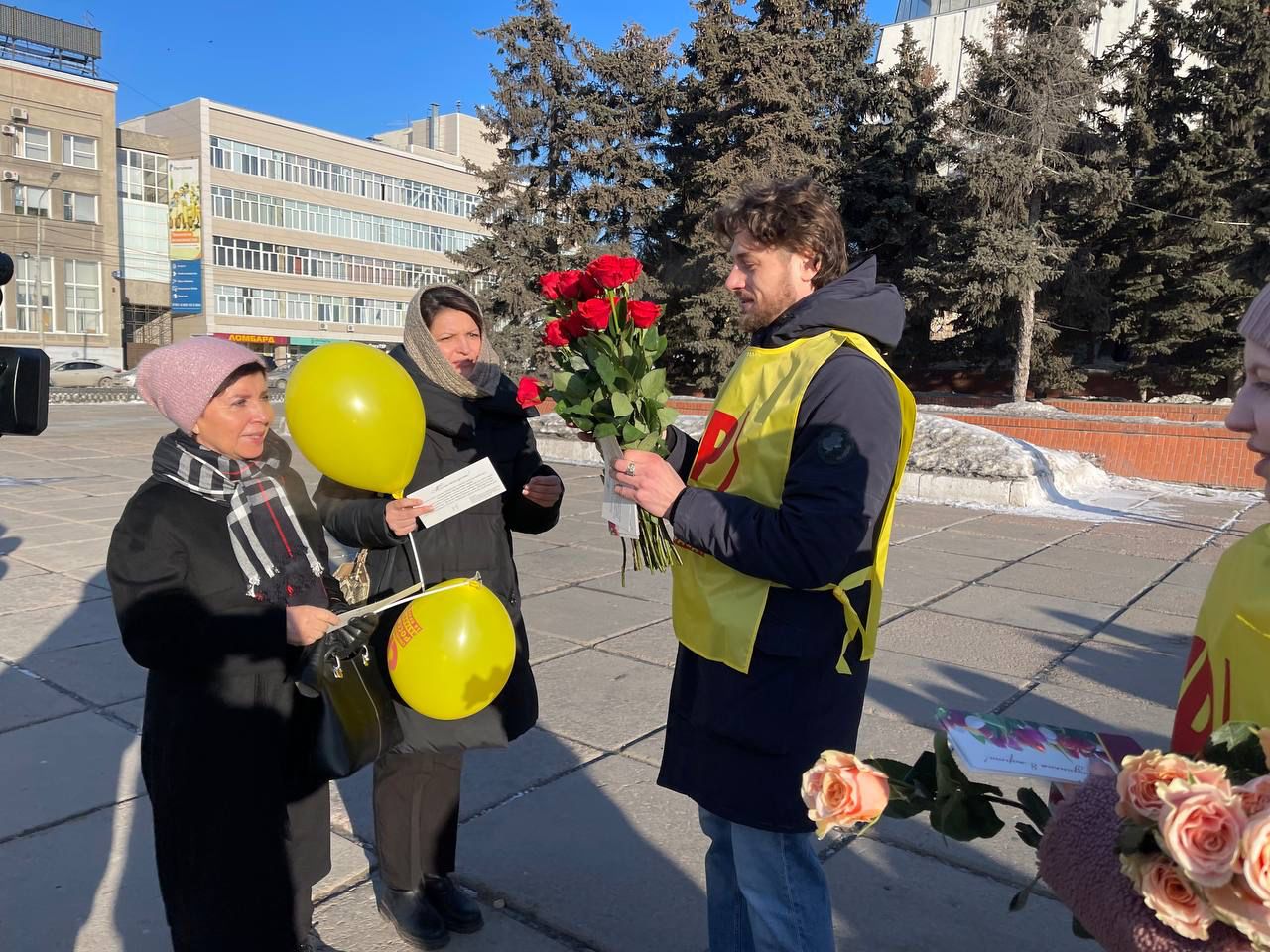 проходит день 8 марта